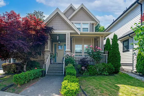 Surrey, BC V4P 1Z8,3233 147 ST