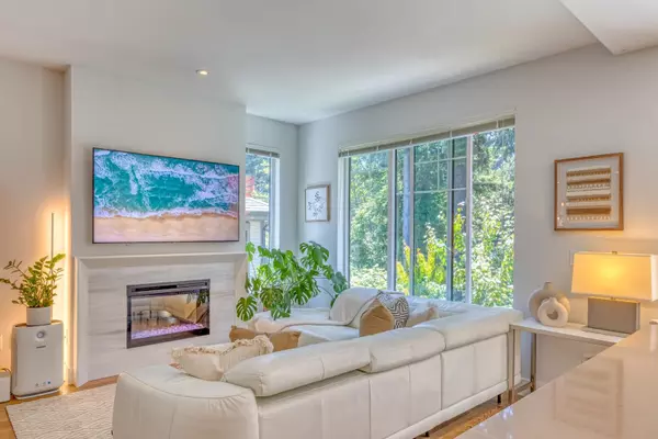 Coquitlam, BC V3E 0M9,3306 Princeton AVE #34