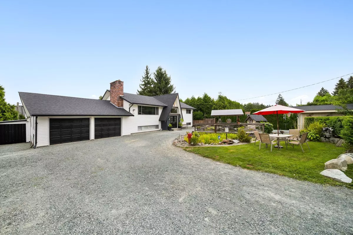 Langley, BC V3A 3R2,19691 49 AVE