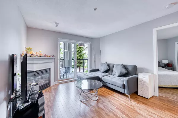 Richmond, BC V6Y 4E4,9333 Alberta RD #210