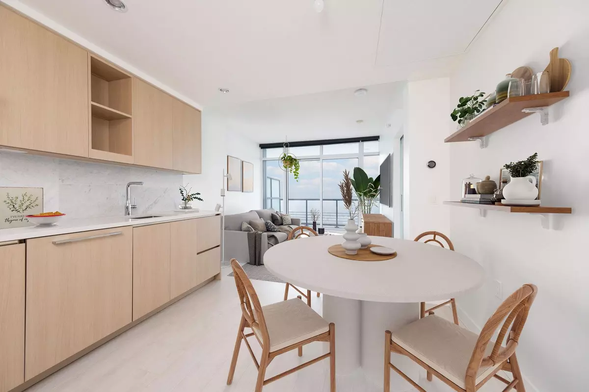 Burnaby, BC V5C 0M9,4730 Lougheed HWY #4601