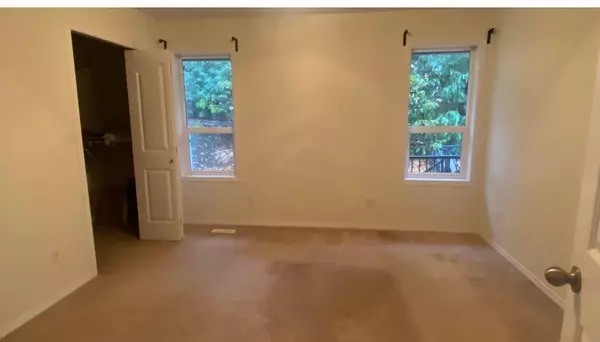 46690 Sylvan DR Chilliwack, BC V2R 3W5