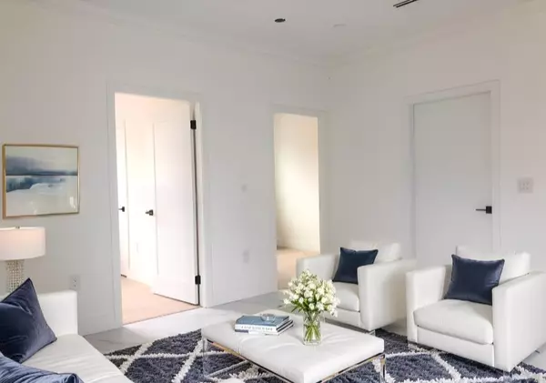 Vancouver, BC V6S 1S7,4XXX W 28 AVE