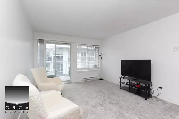 Maple Ridge, BC V2X 6C4,11671 Fraser ST #507