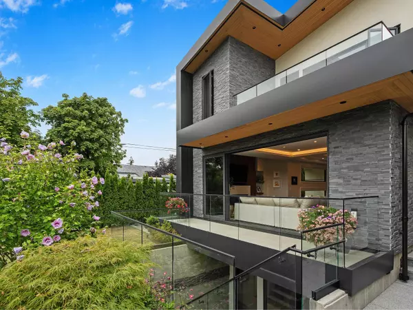 West Vancouver, BC V7T 1H3,1295 Duchess AVE