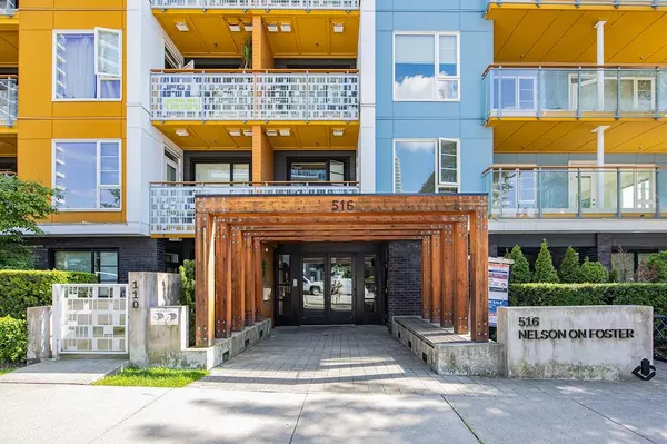 Coquitlam, BC V3J 0H8,516 Foster AVE #103