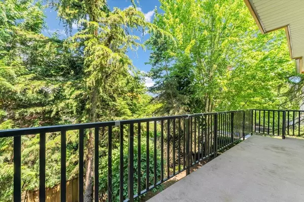 Surrey, BC V4N 5W1,8633 159 ST #52