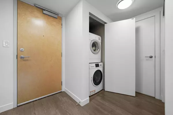 Vancouver, BC V5X 0C7,489 Interurban WAY #811