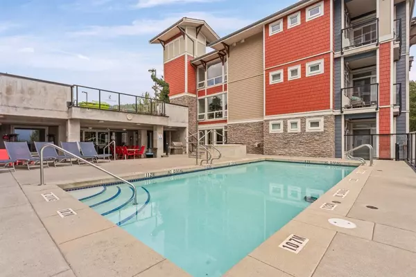 2242 Whatcom RD #211, Abbotsford, BC V3G 0G3
