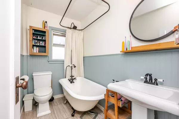 33479 5 AVE Mission, BC V2V 1X4