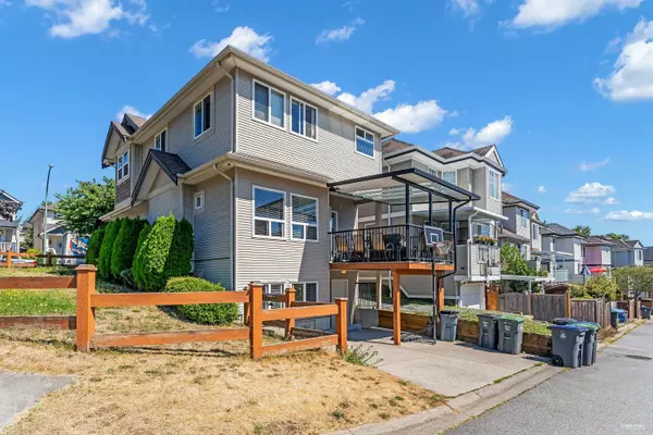 Surrey, BC V3S 8W3,14850 57 AVE