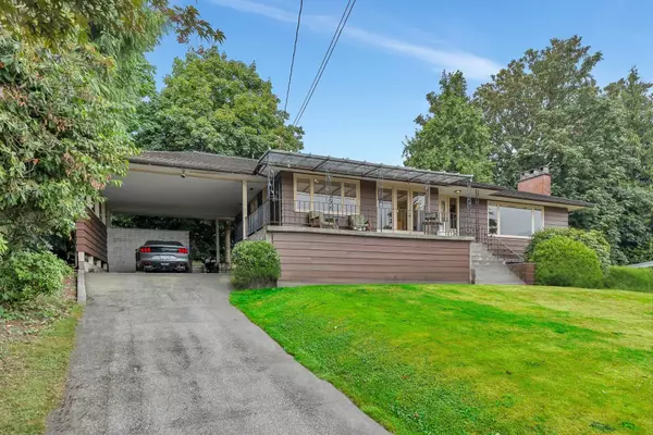 Coquitlam, BC V3C 3N9,3088 Lazy A ST