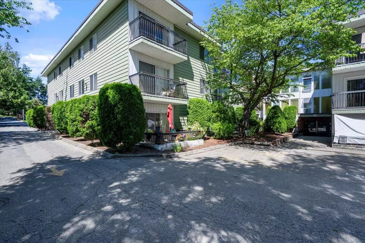 Delta, BC V4C 6R5,8635 120 ST #168C