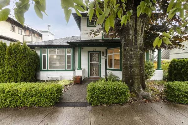 3135 Maple ST, Vancouver, BC V6J 5K7