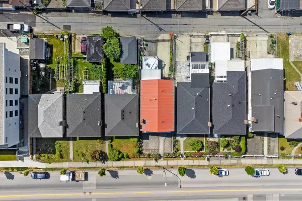 Vancouver, BC V5R 2S3,2392 E 33rd AVE