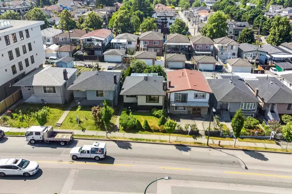 Vancouver, BC V5R 2S3,2392 E 33rd AVE