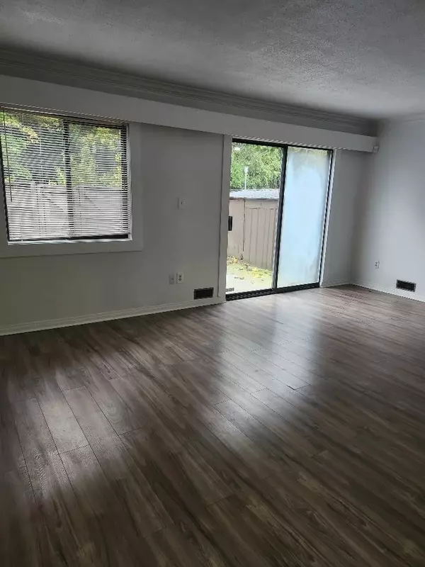 Surrey, BC V3T 1X6,14159 104 AVE #121