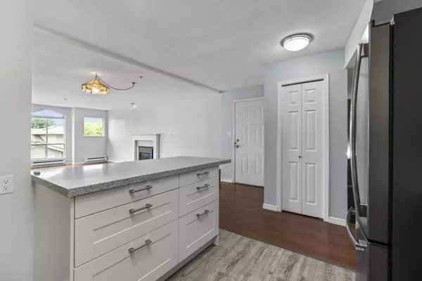 Port Coquitlam, BC V3C 6H2,1116 O'flaherty Gate