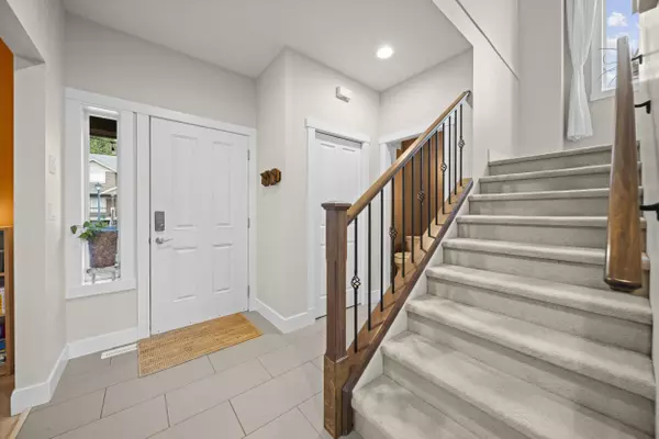 Maple Ridge, BC V4R 2G5,13851 232 ST