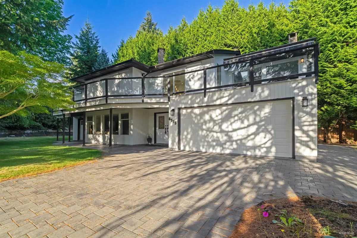 West Vancouver, BC V7W 2W3,8515 Ansell PL