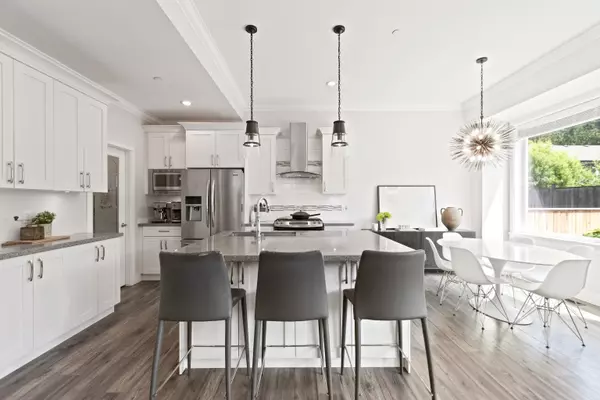 10408 243 ST, Maple Ridge, BC V2W 0G7