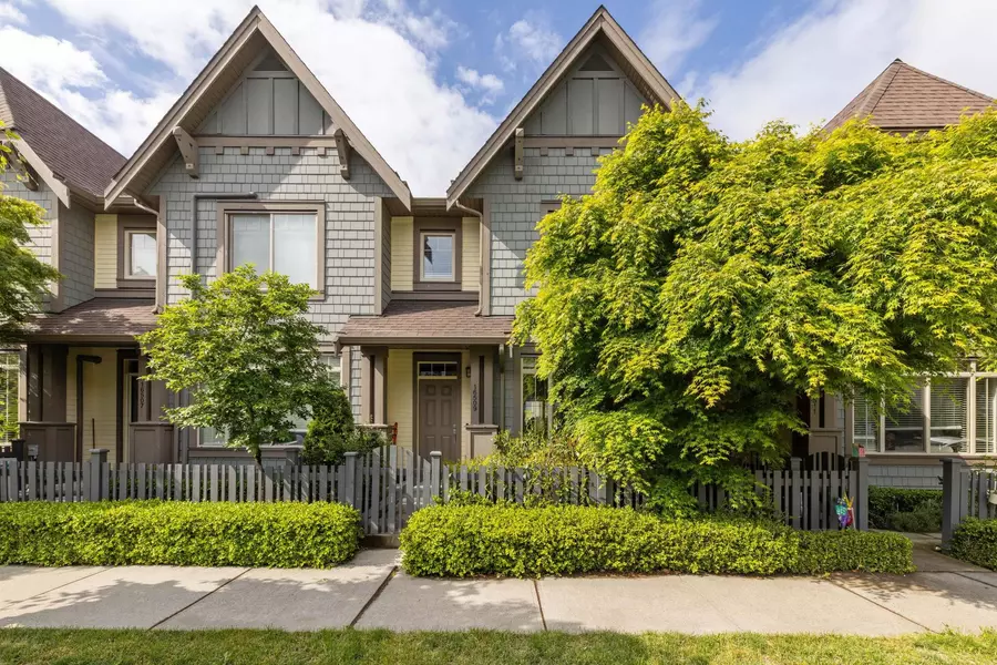 16509 24a AVE, Surrey, BC V3Z 0M8