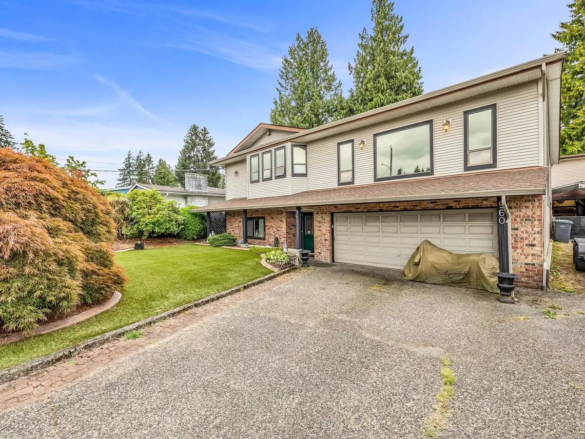 Coquitlam, BC V3J 5C2,960 Porter ST