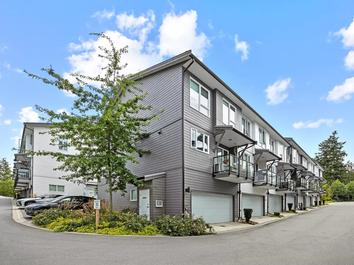 Surrey, BC V4P 0H3,15030 28 AVE #21