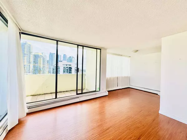 Burnaby, BC V5H 4A3,4105 Maywood ST #1704