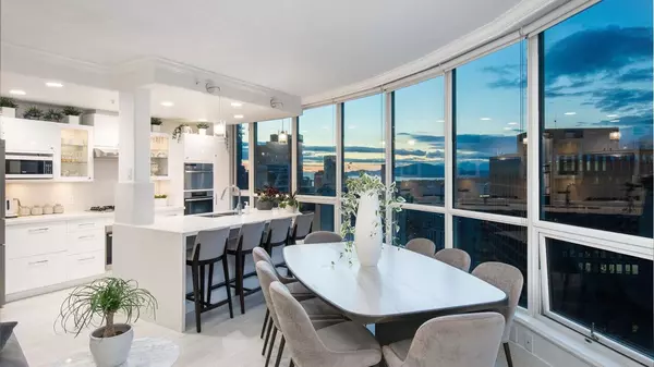 Vancouver, BC V6E 2P4,1111 W Pender ST #3306