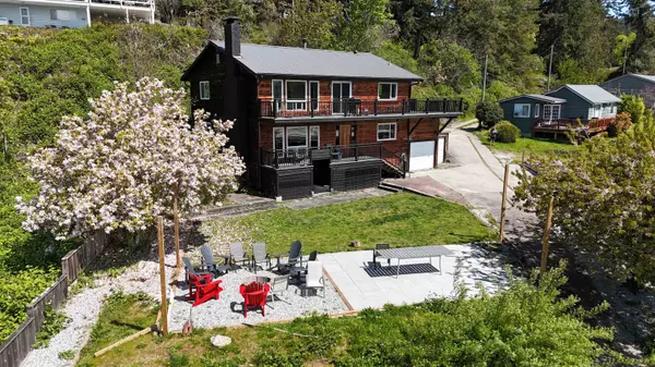 Halfmoon Bay, BC V7Z 1E9,5639 O'brian RD