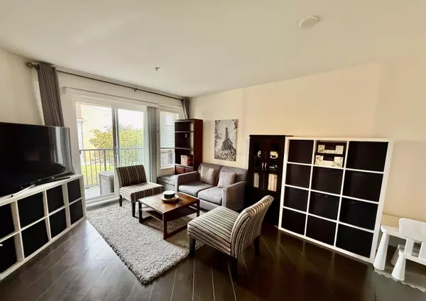 12339 Steveston HWY #322, Richmond, BC V6W 0B4