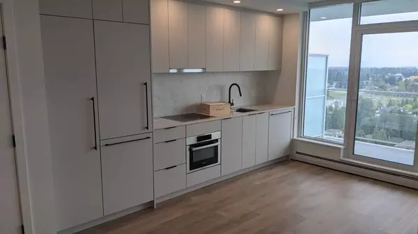 Surrey, BC V3T 1N7,13685 102 Ave AVE #2903