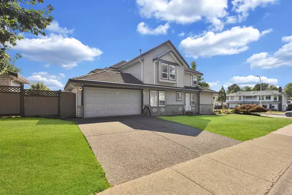 Surrey, BC V3V 7N6,9086 137a ST