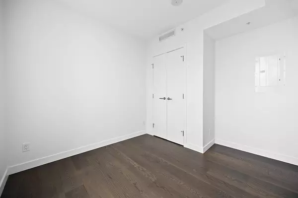 6000 Mckay AVE #3308 Burnaby, BC V5H 0K2