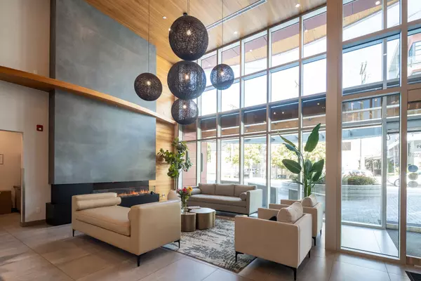 Langley, BC V3A 0N2,20416 Park AVE #502