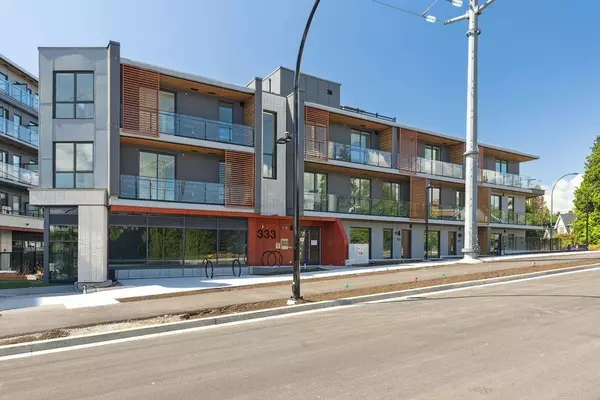 333 St. David's AVE #202, North Vancouver, BC V7L 3P2