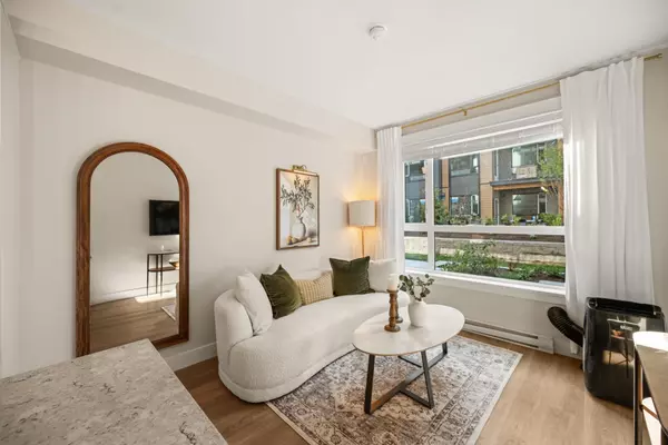 Langley, BC V2Y 3Y9,20932 83 AVE #112