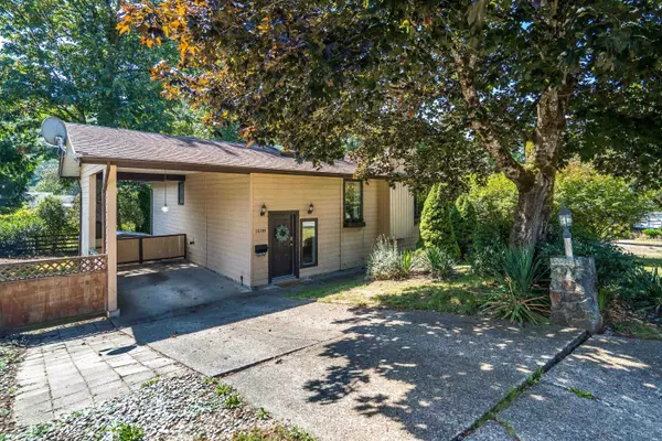 35396 Selkirk AVE, Abbotsford, BC V2S 8L2