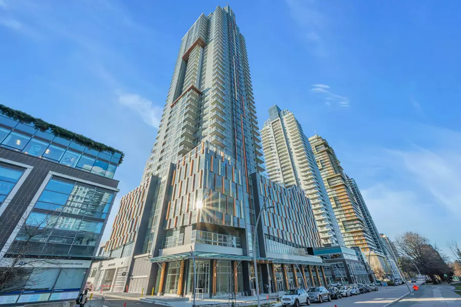 6398 Silver AVE #TH1, Burnaby, BC V5H 0K7