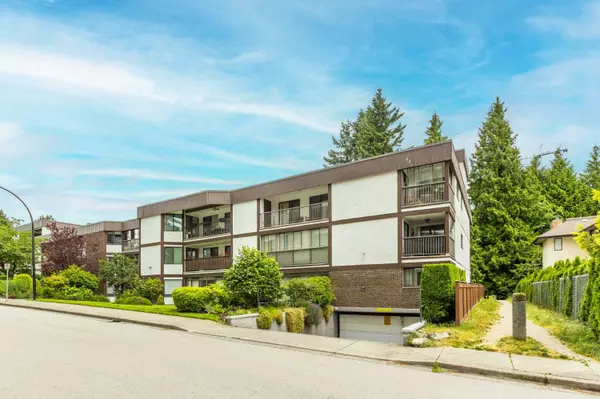 1520 Vidal ST #212, Surrey, BC V4B 3T7