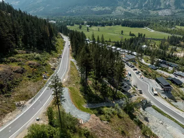 Pemberton, BC V0N 2L3,9000 Sun God Mountain WAY