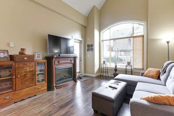 Langley, BC V2Y 0K5,8328 207a ST #404