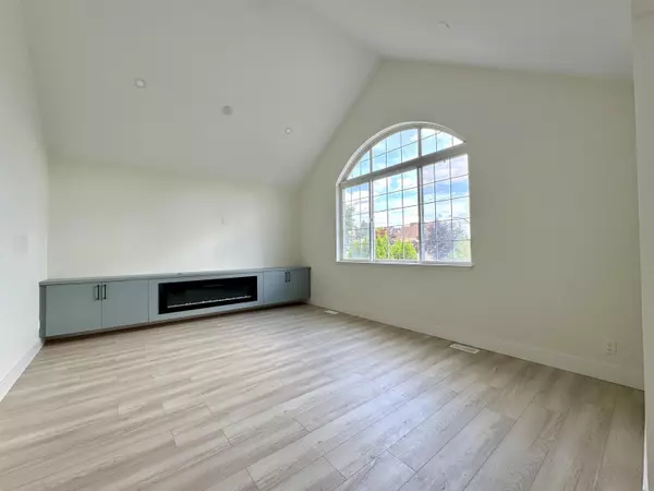 Abbotsford, BC V3G 1L9,35921 Stoneridge PL