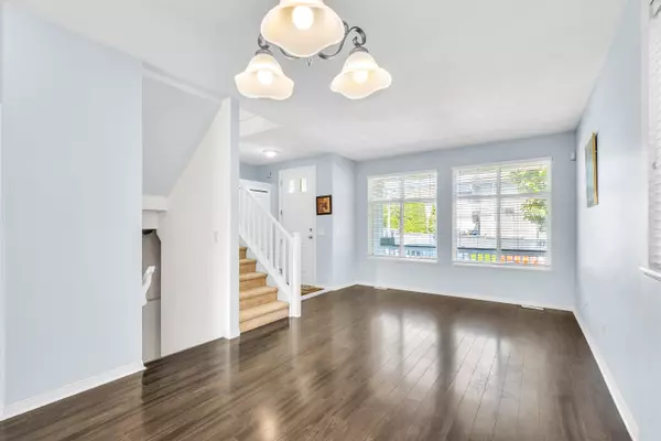 Surrey, BC V3S 8X1,14896 56a AVE