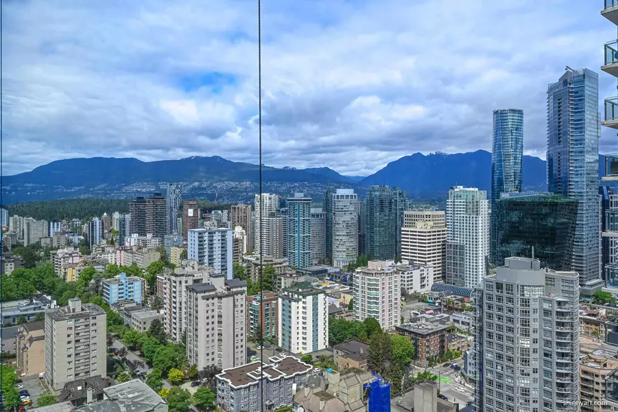 1033 Nelson ST #2808, Vancouver, BC V6E 0E5