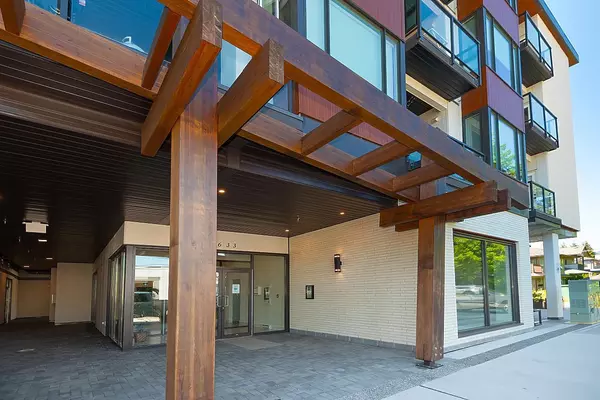 North Vancouver, BC V7P 1V3,1633 Tatlow AVE #207