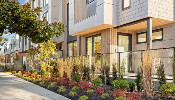 Vancouver, BC V5Z 2H8,4470 Ash ST