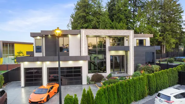 Surrey, BC V3S 1E7,6127 152a ST
