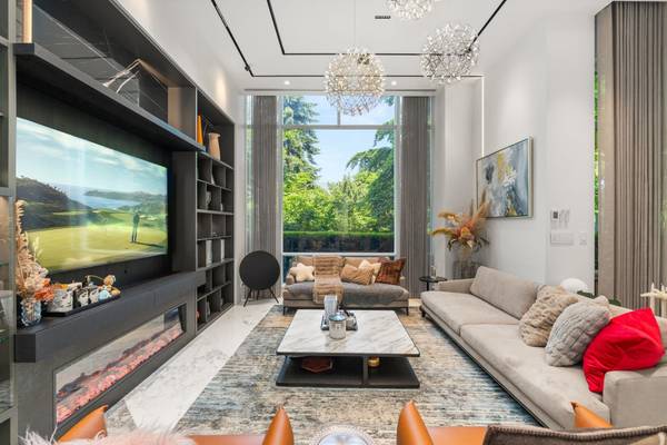 323 Jervis ST #107, Vancouver, BC V6C 3P8